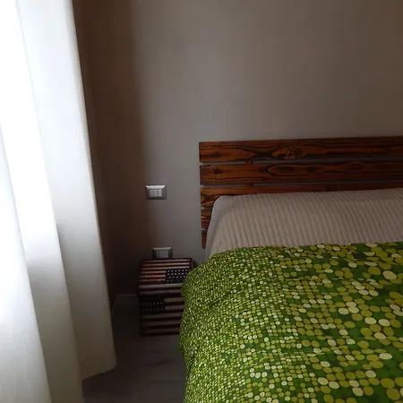 Happy Bed & Breakfast